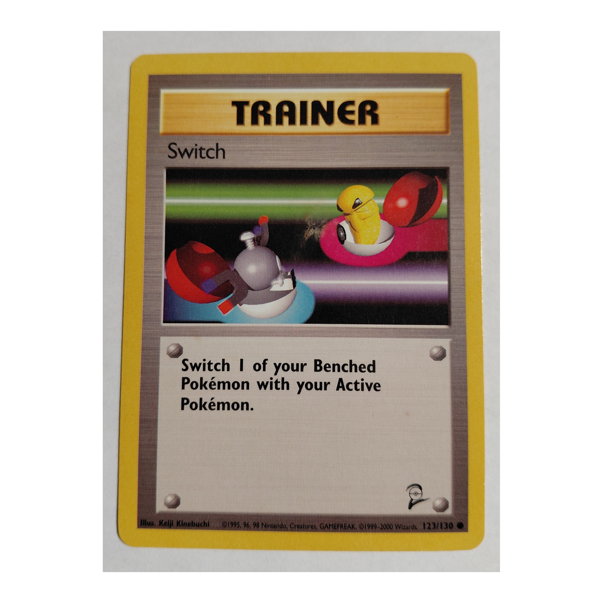 Switch Common BASE4: Base Set 2 123/130 NM