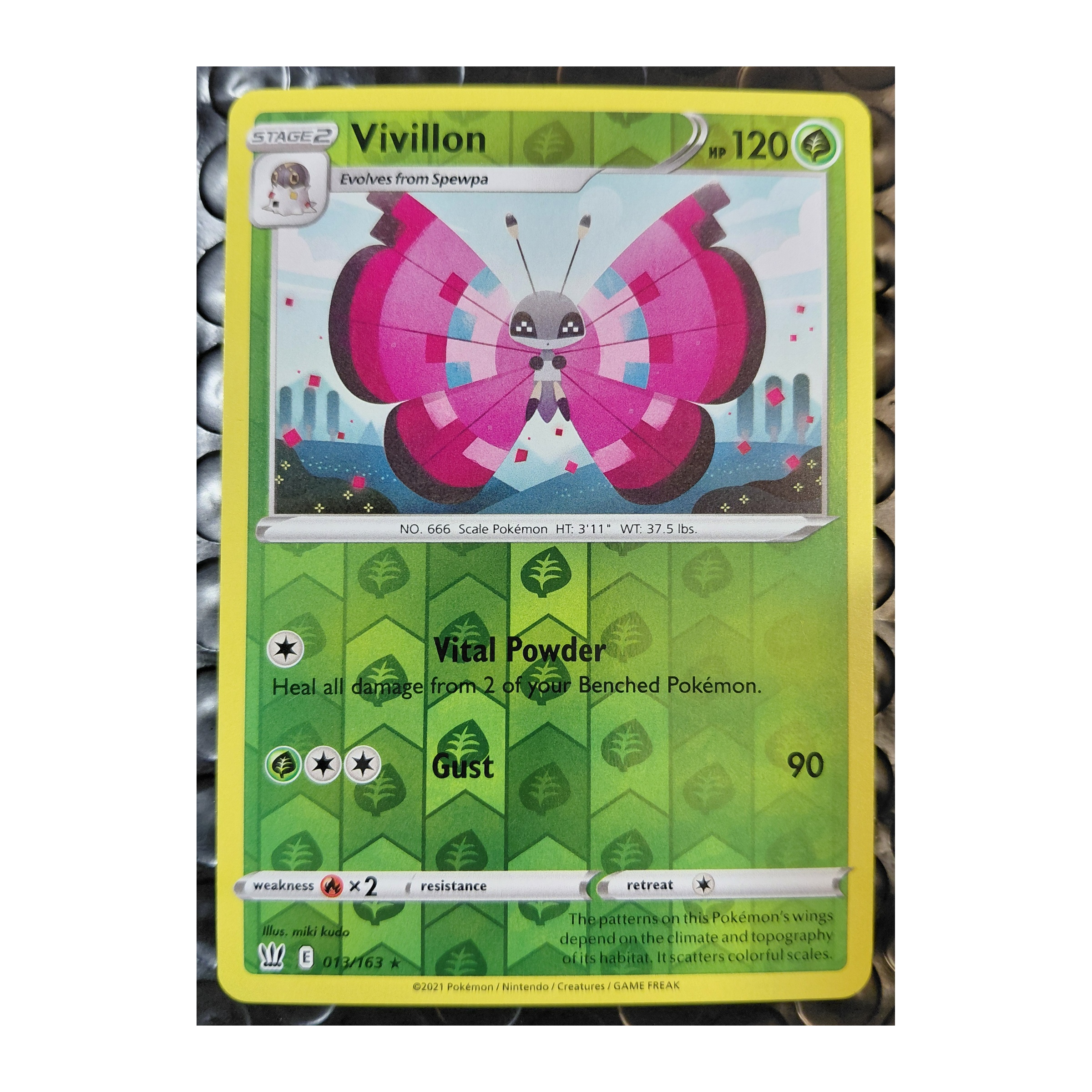 Vivillon Rare SWSH5: Battle Styles 13/163 MP Reverse Holo